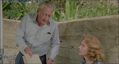 - I don't want to interrupt your reading.
- It's all right. - Tim