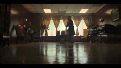 ♪ I don't want nobody
to need me ♪ - Fight Night: The Million Dollar Heist