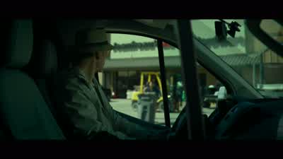 ♪ I don't want to see her ♪ ♪ Do you really think She'll pull through? - The Killer