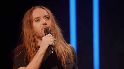 I don't want
to seem superficial, - Tim Minchin: Back