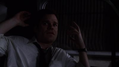I DON'T WANT
TO SHOOT YOU. - Six Feet Under