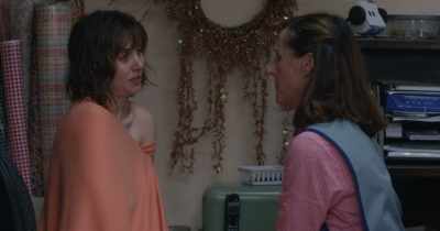 I don't what to do. I've tried everything.
And the fabric's not working. - Horse Girl