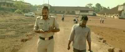 I dozed off on the bus.
When I woke up - Thondimuthalum Driksakshiyum
