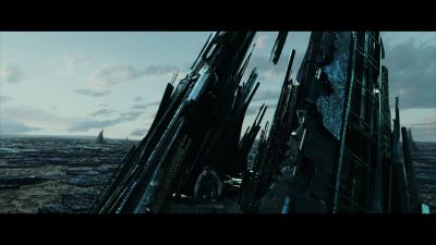[dramatic music] - The Expanse
