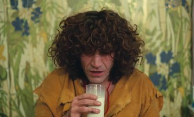 I drink to America - Lions Love