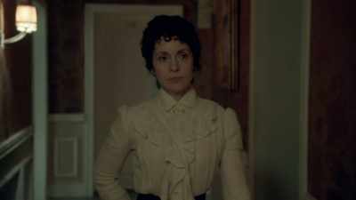 I was dusting her room, - Grand Hotel
