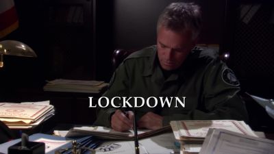 (exhales loudly) - Stargate SG-1