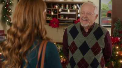 - I expect I'll be seeing you
later today - 'Twas the Text Before Christmas