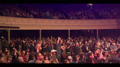 I feel a little nervous. - It's All Country