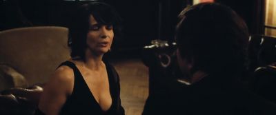 I feel alone and vulnerable - Clouds of Sils Maria