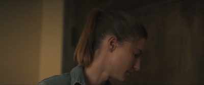 -I feel like I let her down.
-[Tom] Maddie. Stay. - Tow