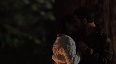 ♪ I feel like I'm falling ♪ - Chesapeake Shores