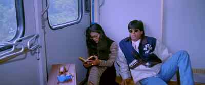 I feel like I've seen you somewhere before. - Dilwale Dulhania Le Jayenge