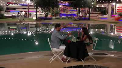 I feel like, you know,
you can spend time with
different guys quite easily, - Love Island