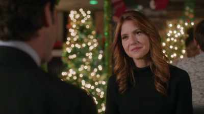 I feel like we're two
old friends chatting. - A Royal Christmas Holiday