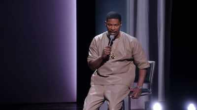 I fell back in my bed, and I said, - Jamie Foxx: What Had Happened Was...