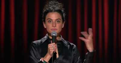 I felt like every time I would say,
"I'm divorced," - Jenny Slate: Stage Fright