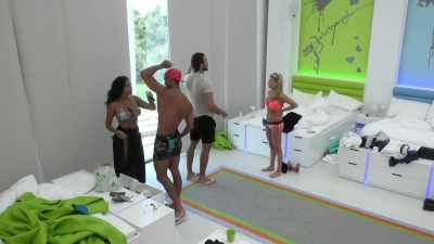 I felt really bad that I said
that without him present, - Love Island