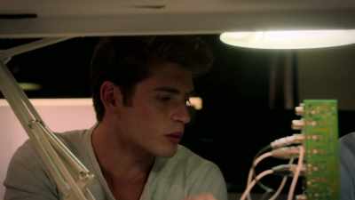 I figure with
the right LAWS, these things - Marvel's Runaways