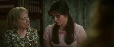 - I filled the bath with water.
- Dolly, don't tell them. - The Miracle Club
