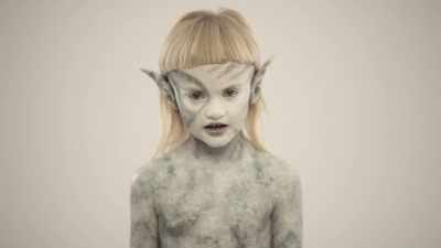 ♪ I fink you freaky and I like you a lot ♪ - ZEF - The Story of Die Antwoord