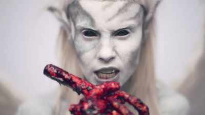 ♪ I fink you freaky and I like you a lot ♪ - ZEF - The Story of Die Antwoord