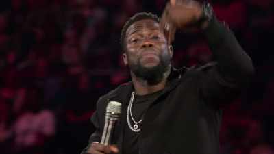 I flag him down. I'm like,
"Yo, I ain't got no click. - Kevin Hart: Irresponsible