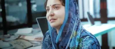 I was foolish asking my husband
to quit his job. - Sui Dhaaga - Made in India