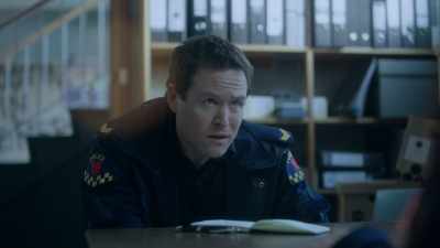 I forgot about the railing.
There were moths. - The Kettering Incident