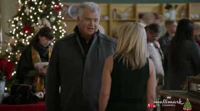 I forgot to buy your Aunt June
a Christmas present. - A Shoe Addict's Christmas