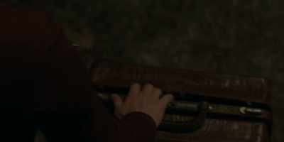 I forgot something in
the car earlier today, - Flowers in the Attic: The Origin