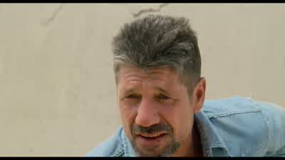 Hey Hey check this outI found the ass end - Tremors
