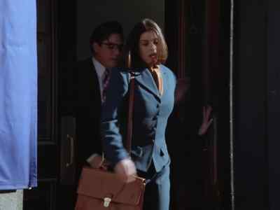 I found Vale's box. - Lois & Clark: The New Adventures of Superman