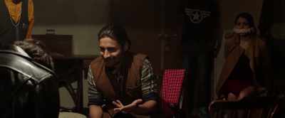 I gave a ring to my girl.
She returned it to me. - Jab Harry Met Sejal
