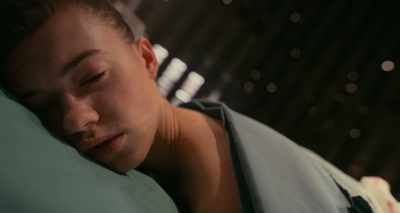 I gave you an epidural,
so you won't feel much. - Fresh