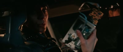 - I gave it to you to do something fun.
- I was having fun. - UFO Sweden