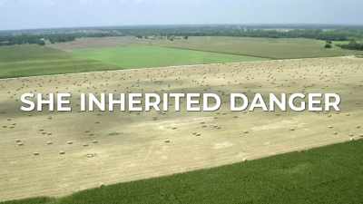 ♪ I gave you love ♪ - She Inherited Danger