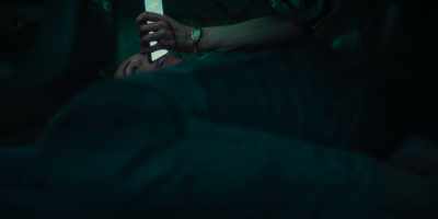I gave him the solution
in the ward at night. - Trunk - Locked In