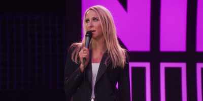 I get fingered and I'm just like, - Nikki Glaser: Bangin'