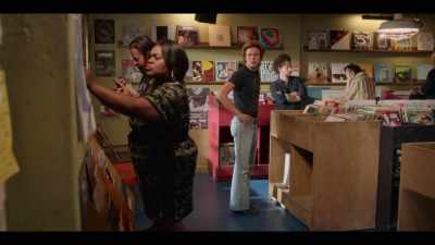 ♪ I get lonely ♪ - High Fidelity