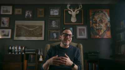 I get physicists in florida - The Man Who Stole Einstein's Brain