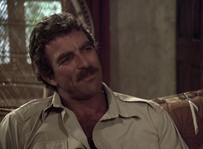 - I get the feeIing I know you.
- I've had the same feeIing. - Magnum, P.I.