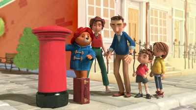 -I was getting rather worried.
-How did you end up like this? - The Adventures of Paddington