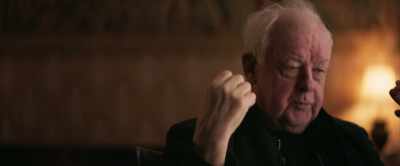 I go cut and I say, "Okay,
let's do that again." - The Ghost of Richard Harris