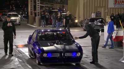 I go up there,
I draw my chip and... - Street Outlaws No Prep Kings Team Attack