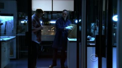 I got a bullet. - CSI: Crime Scene Investigation