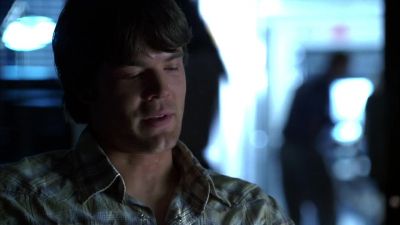 I got a gun. - CSI: Crime Scene Investigation