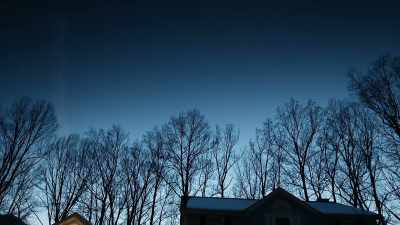 I got a text message,
and a woman asked me to call her. - The Keepers