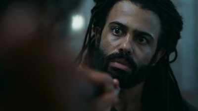 I got a wife and a
kid on this train, Pike! - Snowpiercer
