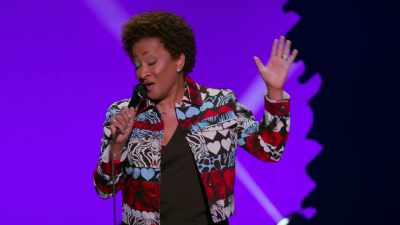 I got a wine ring on my Bible.
I was like, "Okay..." - Wanda Sykes: I'm an Entertainer